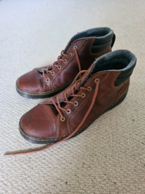 dr martens plaza tan